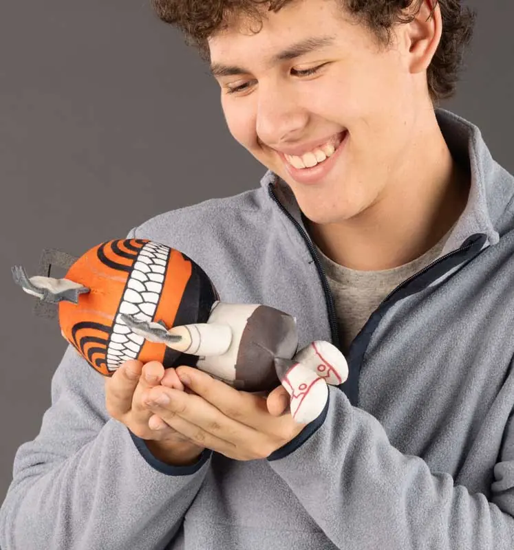 Suya Suya Chainsaw Man Denji With Chainsaw - Image 4