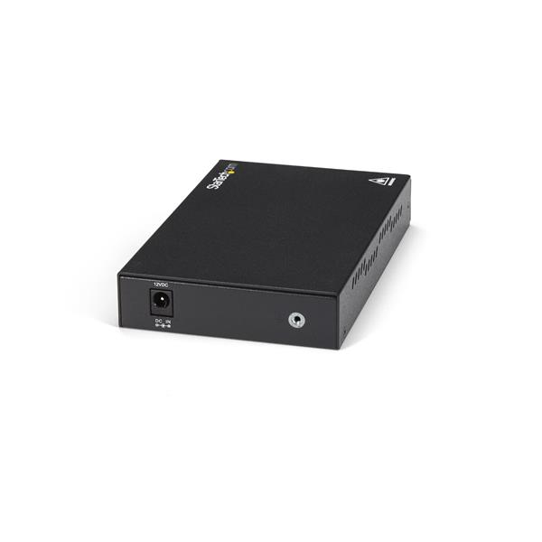 31577544_3370510624.jpg StarTech.com Gigabit Ethernet Copper-to-Fiber Media Converter - SM LC - 10 km