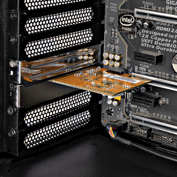 99548103_6272221988.jpg StarTech.com PCI Express Serial Card, PCIe to RS232 (DB9) Serial Interface Card, PC Serial Card w/ 16C1050 UART, Standard or Low Profile Brackets, COM Retention, Windows & Linux