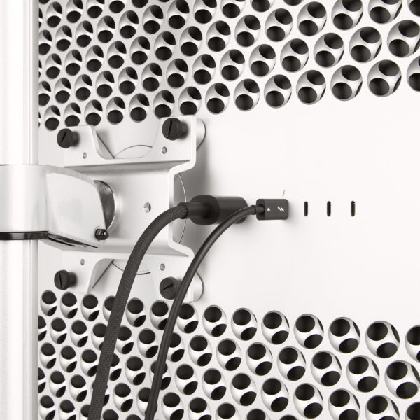 a35e7fcb3dbae0b6bdafb8f89fe4fdb8.jpg StarTech.com 1.6ft Thunderbolt 4 Cable - 40Gbps - 100W PD - 4K/8K Video - Intel-Certified Thunderbolt Cable - Compatible w/USB 4/Thunderbolt 3/USB 3.2/USB Type-C/DisplayPort