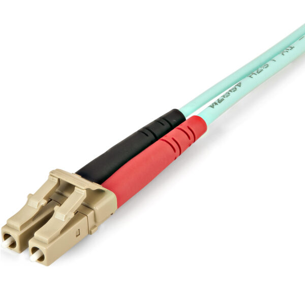 a891dae61a7d9cc3be121f7778dd0465.jpg StarTech.com 1m (3ft) LC/UPC to LC/UPC OM4 Multimode Fiber Optic Cable, 50/125µm LOMMF/VCSEL Zipcord Fiber, 100G, Low Insertion Loss - LSZH Fiber Jumper Cord