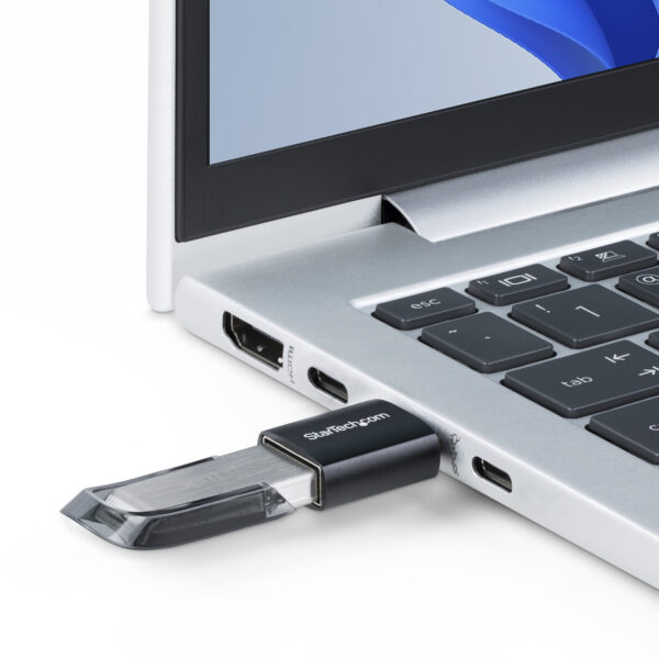 b3e93cf5087d3580f7cdaaa5a207b0c6c5fa35b4.jpg StarTech.com USB-C to USB-A Adapter, USB 5Gbps, Compact USB-C Male to USB-A Female Adapter, Durable Metal Housing, M/F