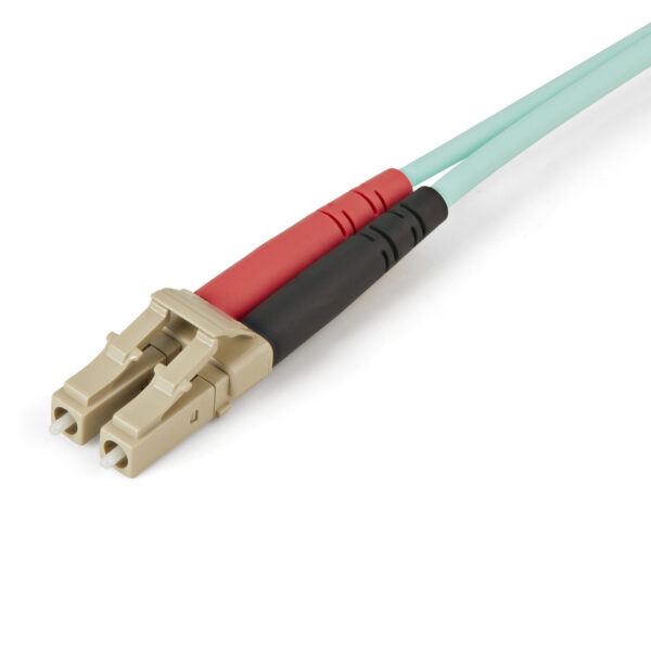 bd9f4075b9c3c861b52c888eb7af577f.jpg StarTech.com 1m (3ft) LC/UPC to LC/UPC OM4 Multimode Fiber Optic Cable, 50/125µm LOMMF/VCSEL Zipcord Fiber, 100G, Low Insertion Loss - LSZH Fiber Jumper Cord